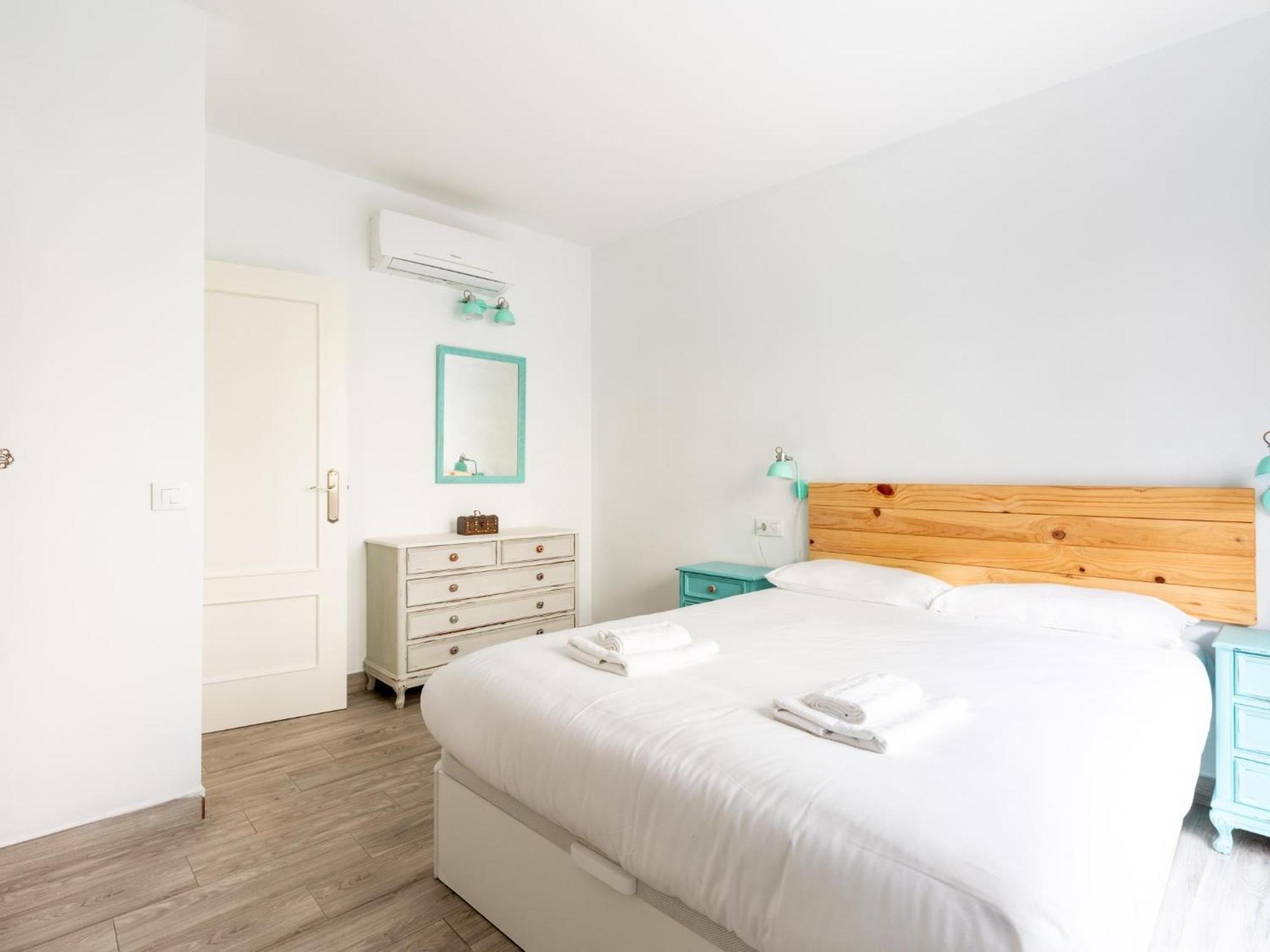 Appartement Holi-Rent Padre Isla à Séville Extérieur photo