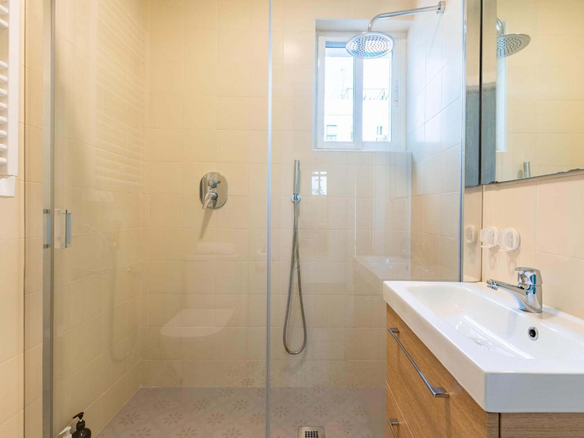 Appartement Holi-Rent Padre Isla à Séville Extérieur photo